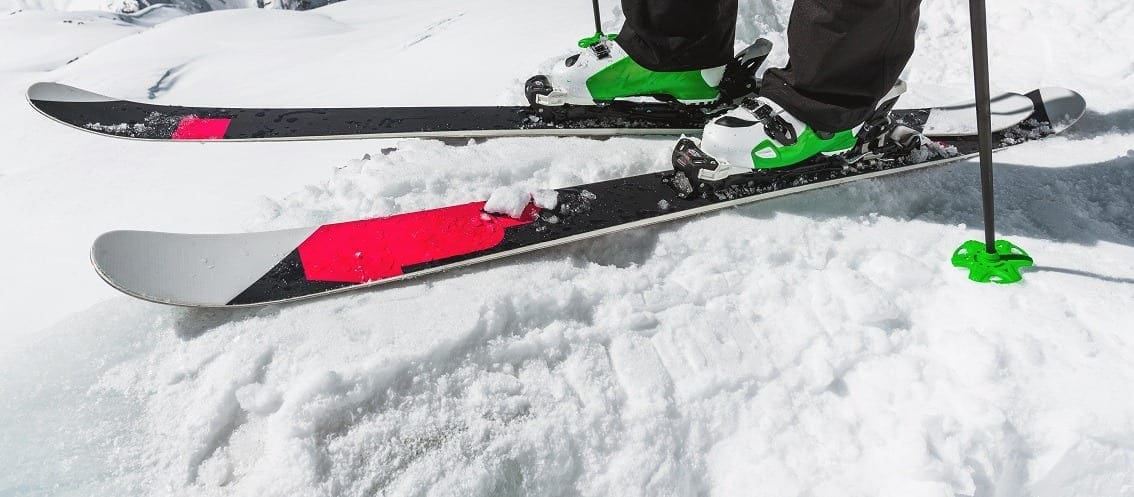 op vakantie een kopje Onderscheiden Common Foot Injuries While Skiing and How to Prevent Them